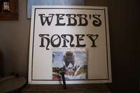 Webb_s_honey_sign_web_